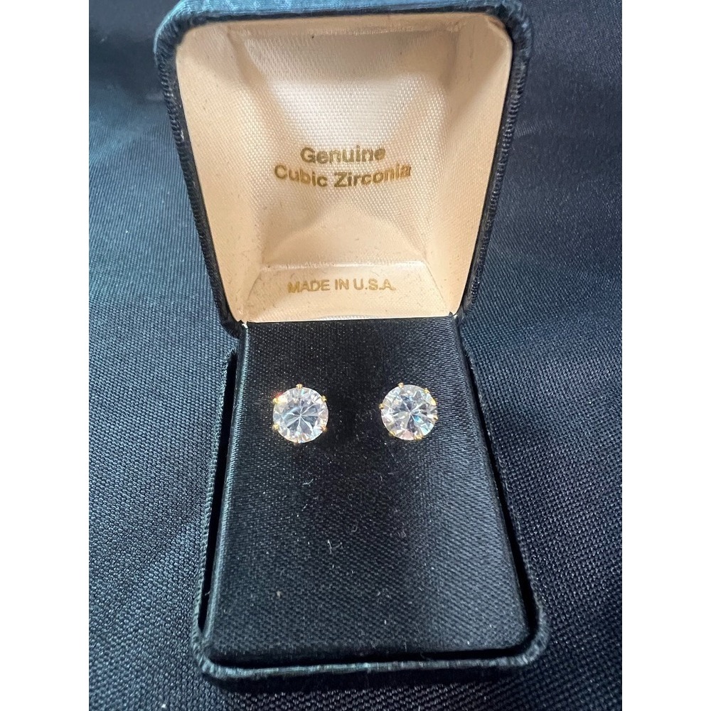 Vintage Genuine Cubic‎ Zirconia Stud Earrings Made in USA Classic Solitaire NOS